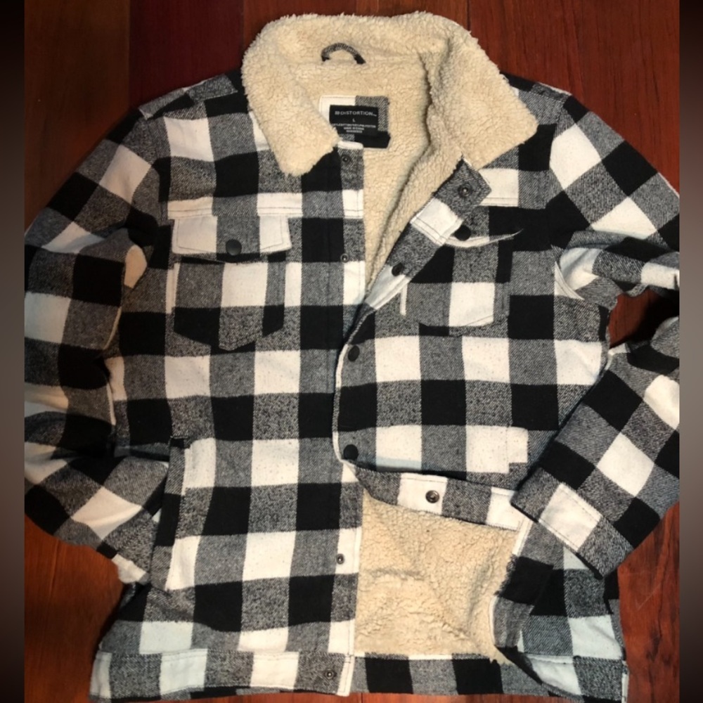 Men’s Distortion, Large Black Buffalo Plaid Sherpa jacket